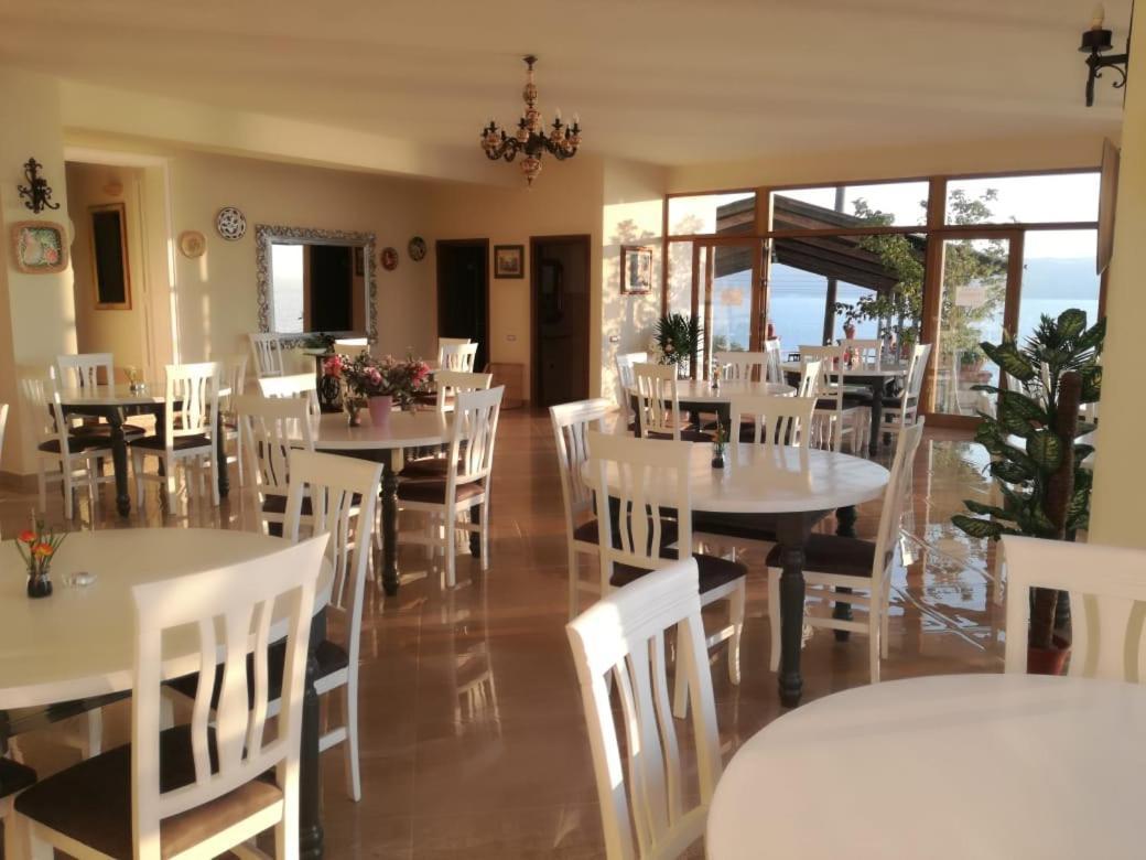 Hotel "San Saena " Radhimë Zewnętrze zdjęcie