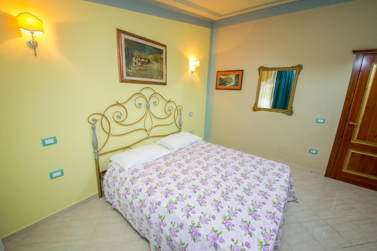 Hotel "San Saena " Radhimë Zewnętrze zdjęcie