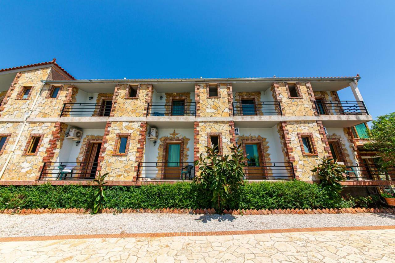 Hotel "San Saena " Radhimë Zewnętrze zdjęcie